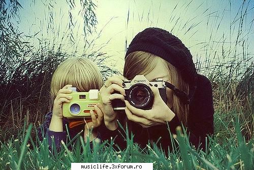 :nebun:  :nebun:  :nebun: eu prima eu priiima :rotfl: fotografia lunii!