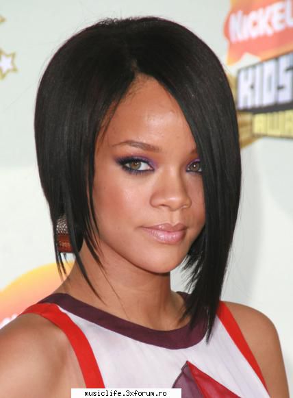 Rihanna - ValeValery - Cantareti,cantarete si trupe