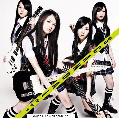 Scandal - Scandal (? スキャンダ - Cantareti,cantarete si trupe